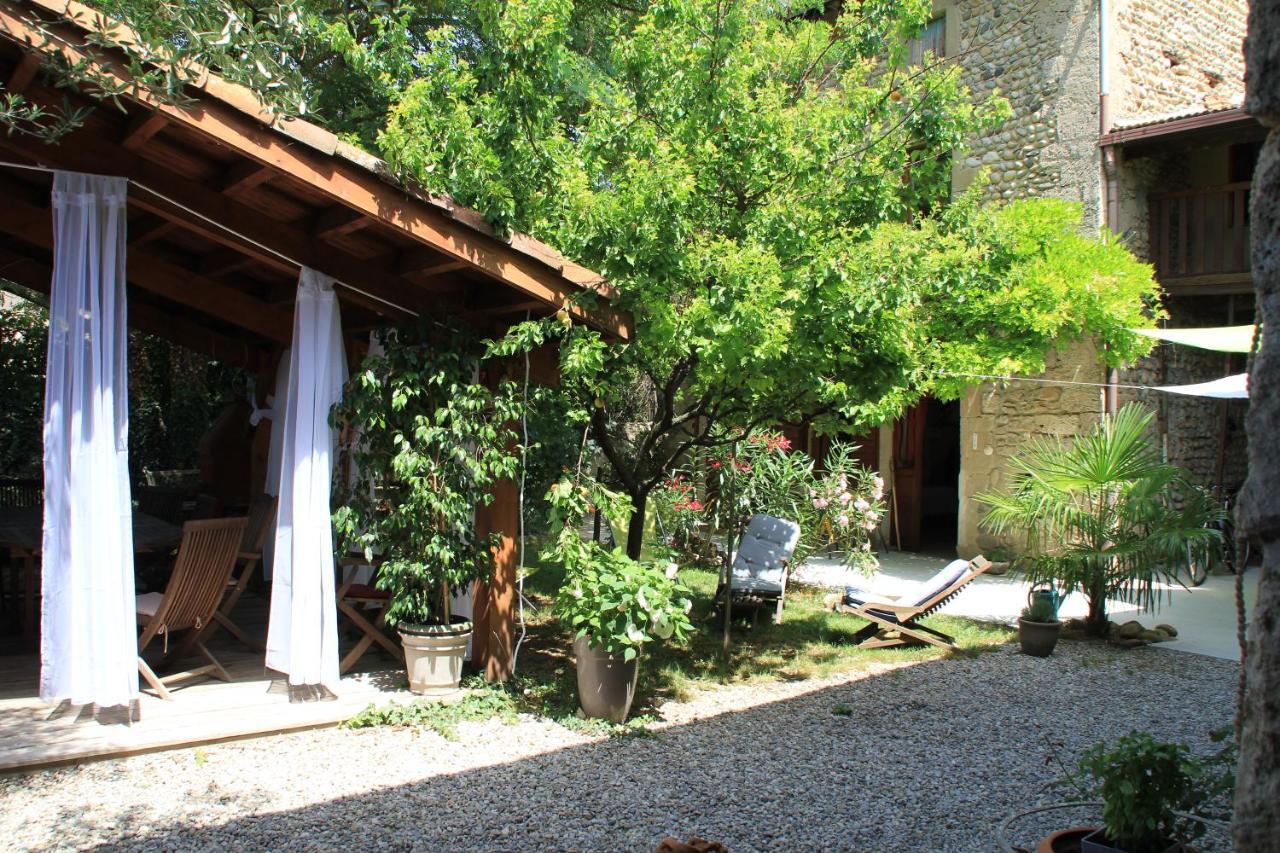 Bed and Breakfast Les Pascals Saint-Paul-lès-Romans Zewnętrze zdjęcie